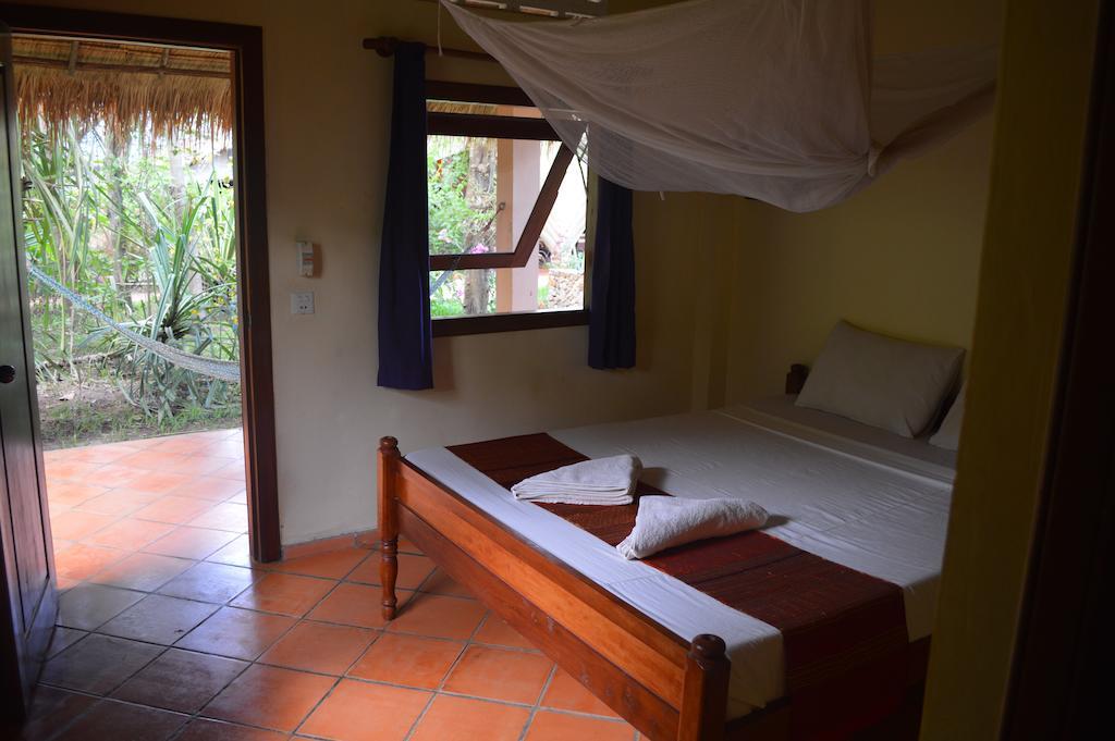 Botanica Hotel Kep Esterno foto